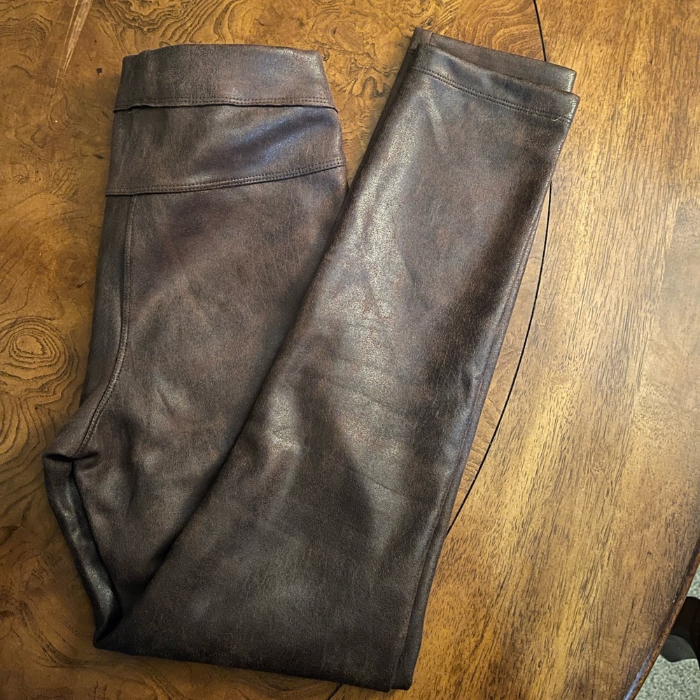 Max Studio Faux Suede/Leather Leggings